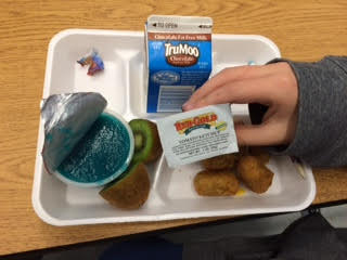 school-lunch-pic